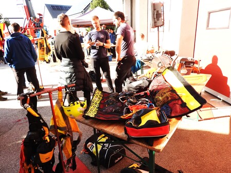 Predstavljena je bila tudi gasilska oprema